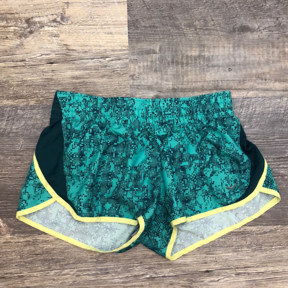 Nike Drifit women’s size medium shorts